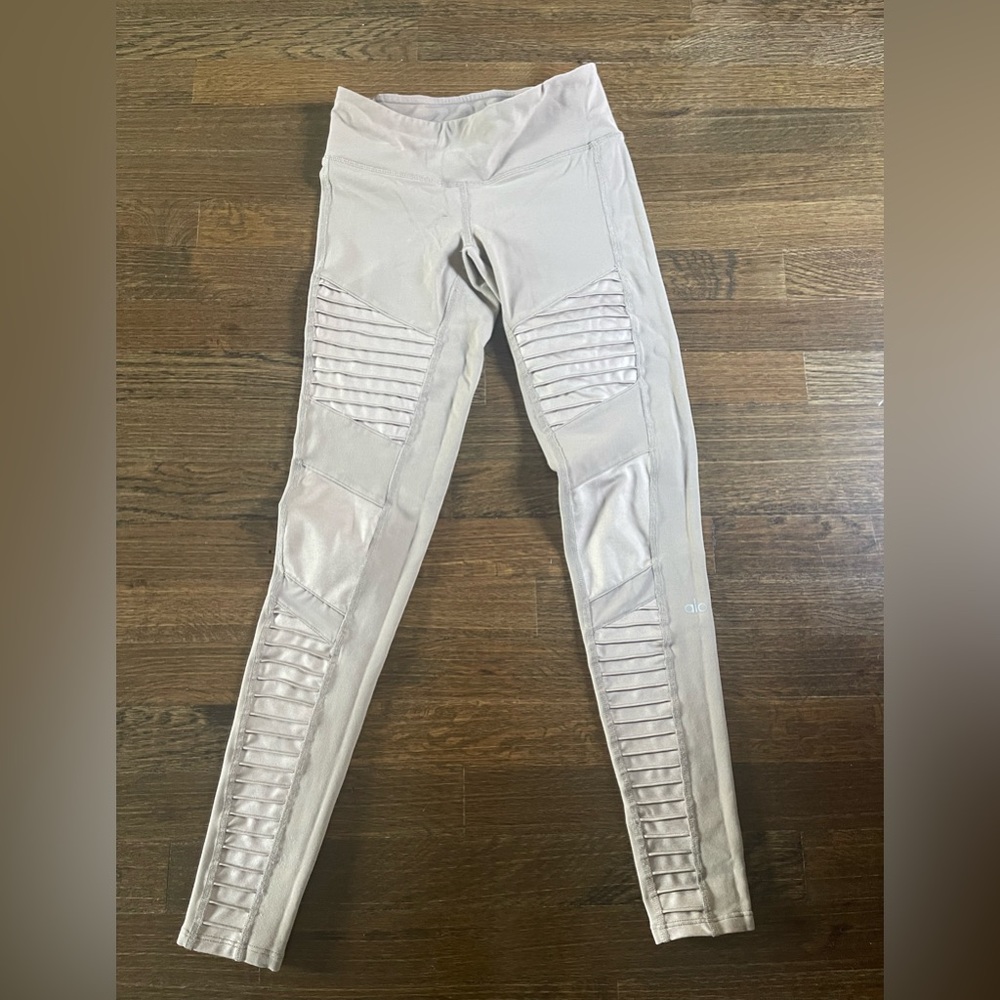 Alo Yoga Women's High-Waist Moto Legging